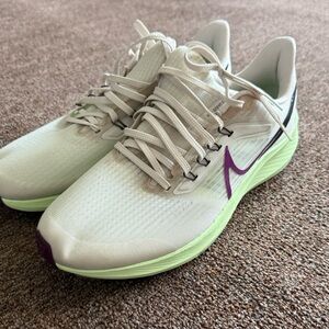 Nike Air Zoom Pegasus 39 Running Shoes
